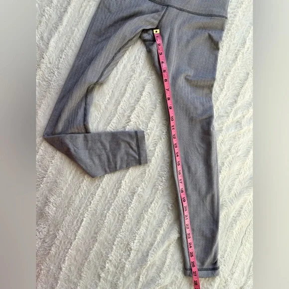 Lululemon Wunder Under Herringbone sz 6 - Picture 3 of 8